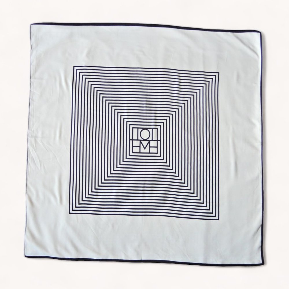 Reverie Square 90 - Ivory